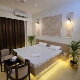 Modern Studio With Balcony & Raod Facing View