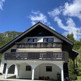 Holiday Chalet near Bled, Hotel in Obrne
