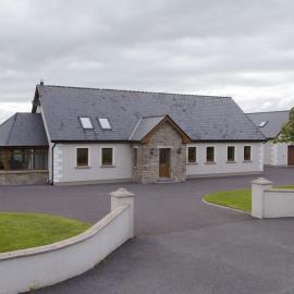 The Bricklieve Mountain Hideaway, hotel a Carrowcrory