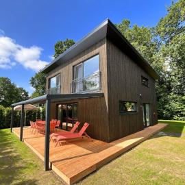 Ferienhaus Nordwind mit Sauna am Dümmer See, hôtel à Dümmer