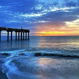 Direct Ocean Front Oasis 1st Floor 3 Large Bedrooms Panoramic Views