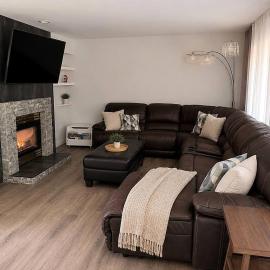 Puyallup Getaway 4BR, Games & Parking for 10 Cars