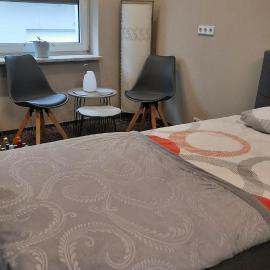 Gästezimmer Heinebach, hotel a Alheim