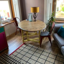 Castle Apt - Lovely 3-bed flat - Sunny Garden - By the Beach, hotel in Broughty Ferry