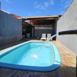 Casa com 3 suítes e piscina privativa no centro de Maragogi perto da praia