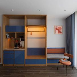 Top Floor Bedroom Privacy Vibe