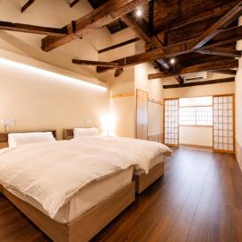 奈良旅館 VILLA East West, hotel u gradu Nara
