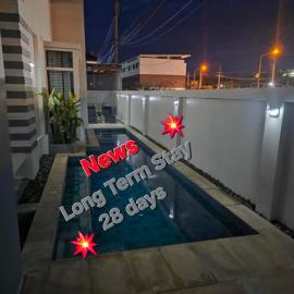 Pranaluxery Pool Villa 1, hotel u gradu 'Pran Buri'
