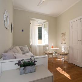 Venetian Window Apartments by CorfuEscapes, hotel u gradu Corfu
