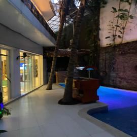 Ecologe, hotel Abidjanban