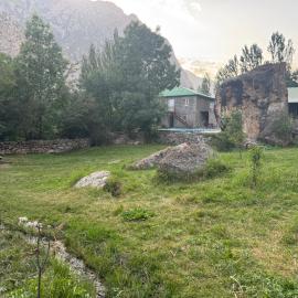 Sharsharai Haftkul, hotel di Panjakent
