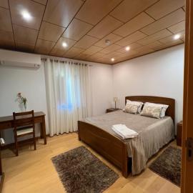 Casa do Telheiro – hotel w mieście Sabugueiro