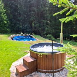 Chata Noemi pod Žiarom, hotel in Komjatná