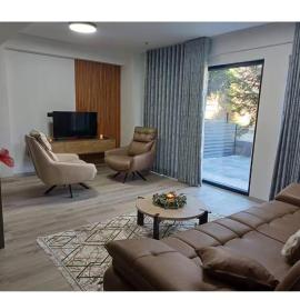 Luxury apartmans, hotel u Mavrovom