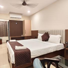 Hotel Chandras