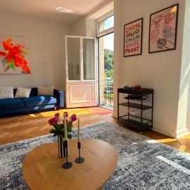 Villa am Moselufer, Balkon mit Flussblick, 82qm, Traben-Trarbach, viešbutis mieste Trabenas-Trarbachas