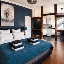 Apartmenthaus am See - Seeblick Suite - Nähe Motorsportarena