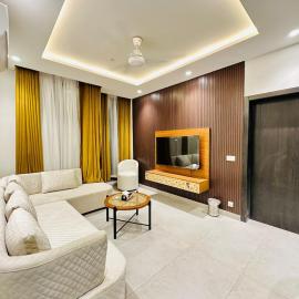 Luxury 1-Bed and 2-Bed Gulberg V