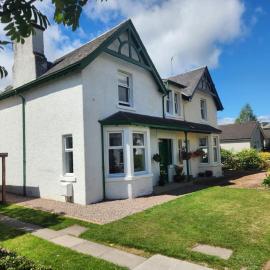 Gorgeous Three Bedroom Home in Birnam-Dunkeld