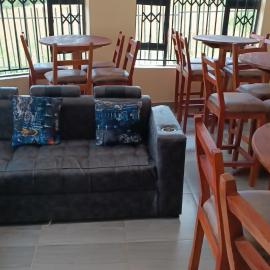 Tamari Resorts and Conference Centre Mudhindo、Disiのホテル