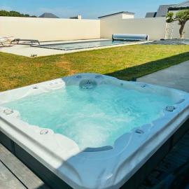 Beautiful family home, hotel a Taden