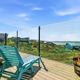 Ocean Views Hot Tub Fire Pit 3000 sqft Dillon Beach, hotel em Dillon Beach