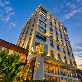 REAL KiNG SUiTE，特拉布宗的飯店