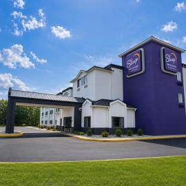 Sleep Inn & Suites Peoria North، فندق في بيوريا
