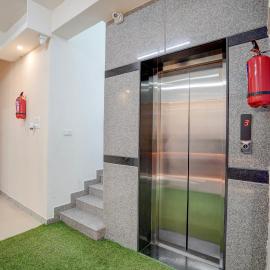 Hotel O Fabulous A/c deluxe rooms, hotel em Bangalore