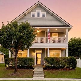 Fenced Yard, Pool, Lazy River SAV Area Oasis!