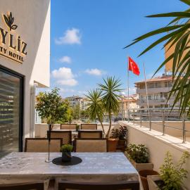 Ayliz City Otel, hotel v mestu Manavgat