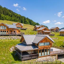 Tauern Lodge, hotel in Hohentauern