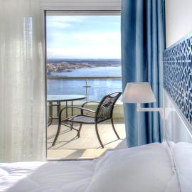 Hôtel bien être by THALASSO SIDI FREDJ، فندق في Staoueli