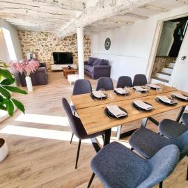 Domaine Le Magnolia Cottage et Lodge, hotel a Aguts