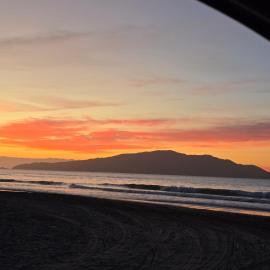 Affordable pit stop Te Horo Beach, hotel in Te Horo