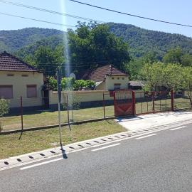 Rustic House، فندق في Costeşti