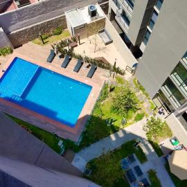 Modern Apartment with Pool Pet Friendly