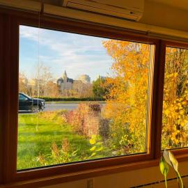H on the bund: Saskatoon şehrinde bir otel