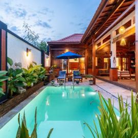 2BR Private Pool Villa Kayu Near Melasti Beach, hotel a Ungasan