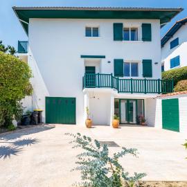 Maison basque familiale Eguzki Alde, hôtel à Saint-Jean-de-Luz