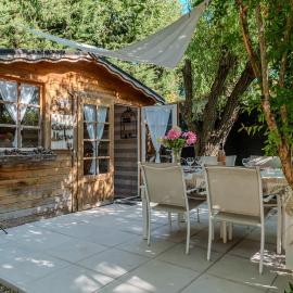 Tamaris Les Floralies en Provence、マロセーヌのホテル