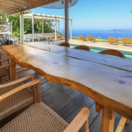 TWO Serine Sea View Mountain Cottage by ISELA, hotel a Kechria