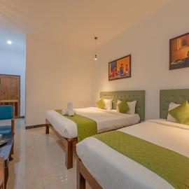 De Asian Resort, hotel in Pondicherry
