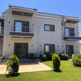 King mariout villa LA FIESTA โรงแรมในบอร์จเอลอาหรับ