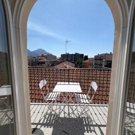 Mansarda Alla Palma, hotel in Intra