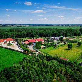 Bryllandia, hotelli kohteessa Witaszyce