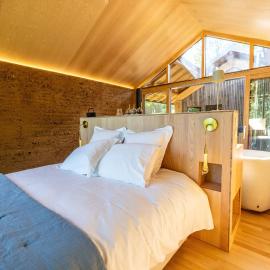 Eco-lodge SPA et SAUNA - EAU - Domaine Les Safranières