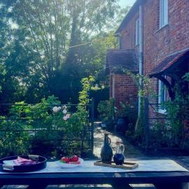 Beautiful Rural Dorset Cottage Escape - Sleeps 8