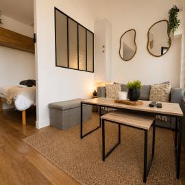Studio premium, à 50m du Lac d'Ardres avec terrasse, viešbutis mieste Ardres