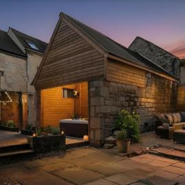 Finest Retreats - The Painswick Retreat